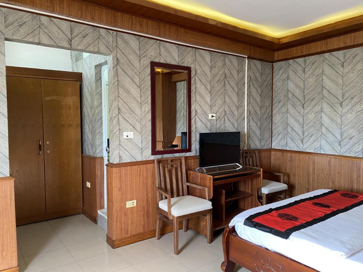 Valentine Hotel - Hong Ha Hanoï Extérieur photo