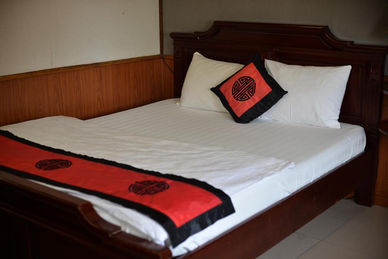 Valentine Hotel - Hong Ha Hanoï Extérieur photo