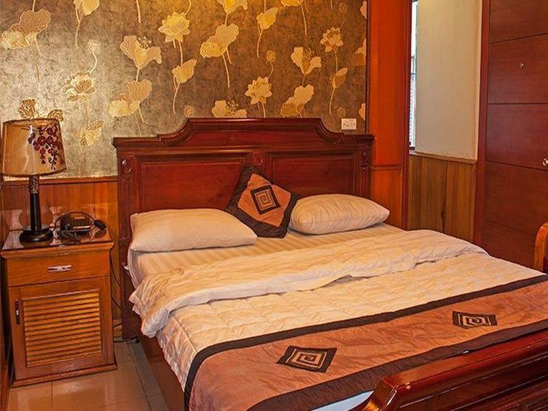 Valentine Hotel - Hong Ha Hanoï Extérieur photo